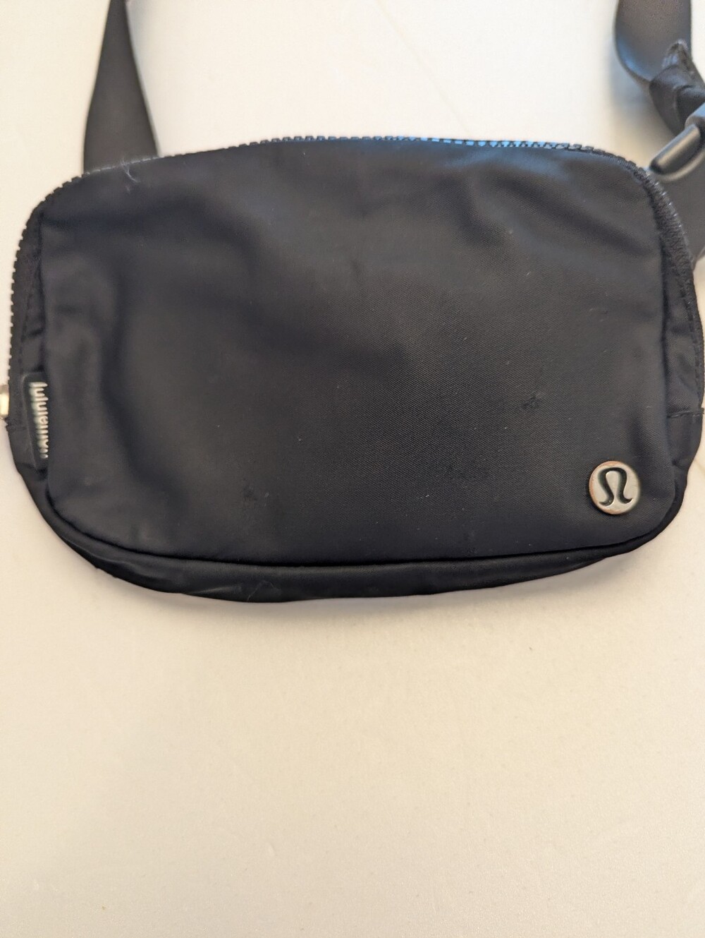 Lululemon Black Everywhere Belt Bag